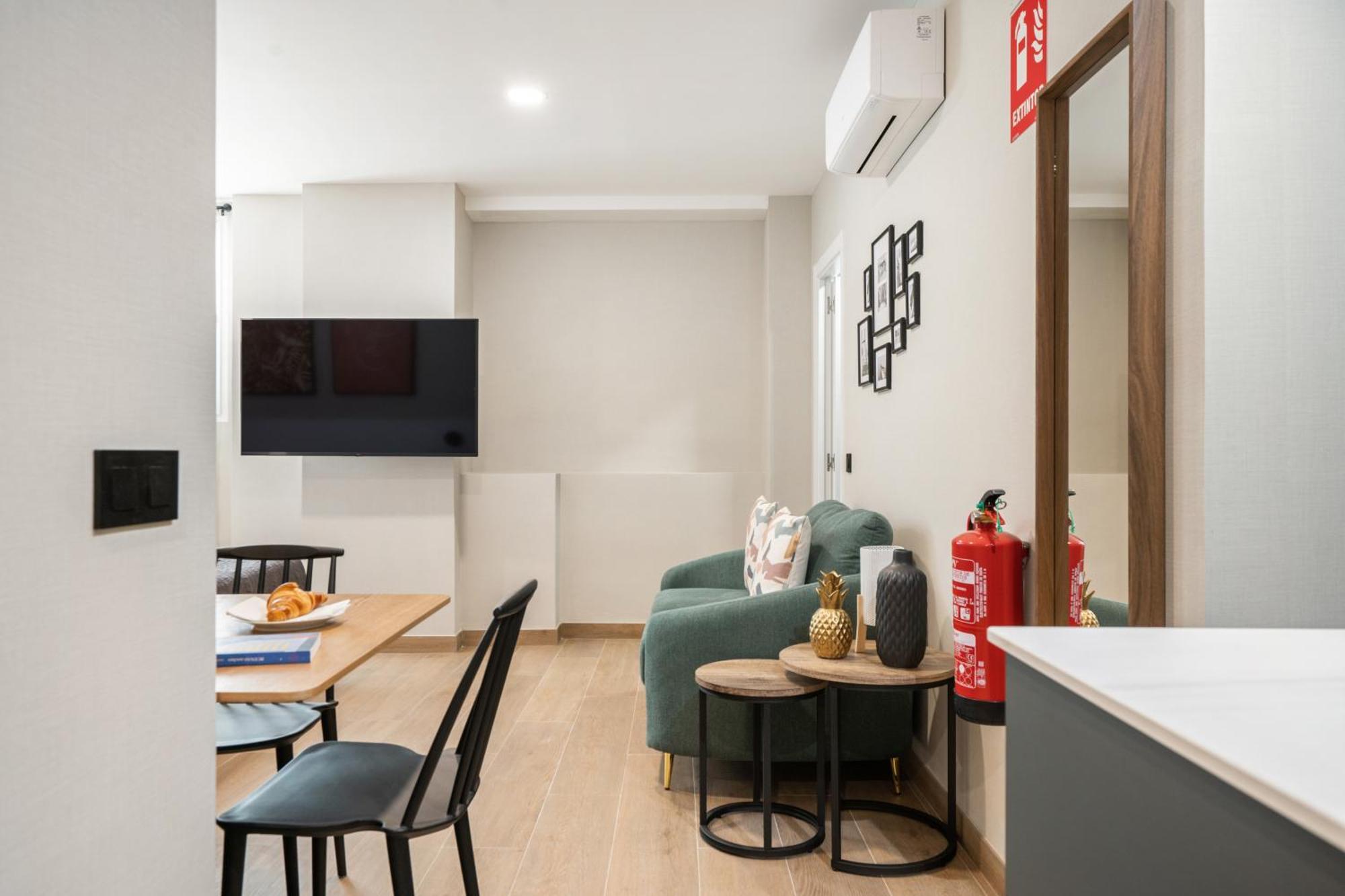 Ferienwohnung Dobo Madrid Cabrera Zimmer foto